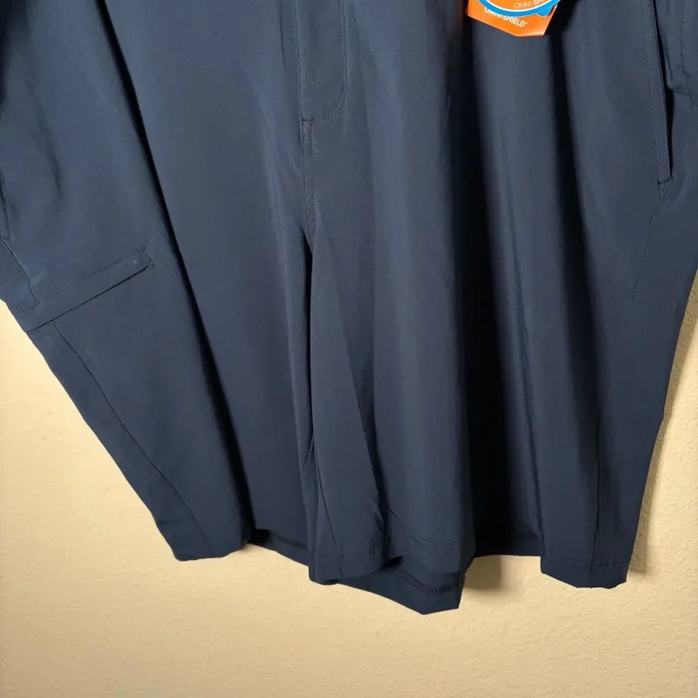 Columbia Shorts Men's 52 x 10 Blue Outdoor Athletic Pocket Flat Front Casual